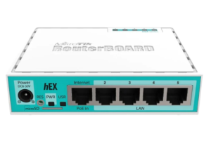 "ROUTER MIKROTIK RB750GR3 ROUTER 5 PUERTOS GIGABIT 1P USB"